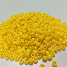 Load image into Gallery viewer, MAHITOI ™ 1000 Opaque Lemon Beads