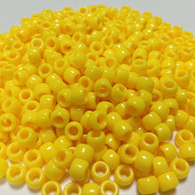 Load image into Gallery viewer, MAHITOI ™ 1000 Opaque Lemon Beads
