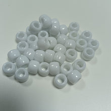 Load image into Gallery viewer, MAHITOI ™ 1000 Opaque White Beads
